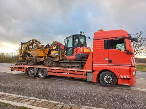 WhatsApp Image 2023-11-18 at 18.38.18